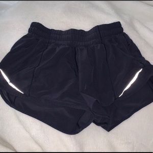 Lulu Hottie Hot Shorts 2.5 Navy Blue